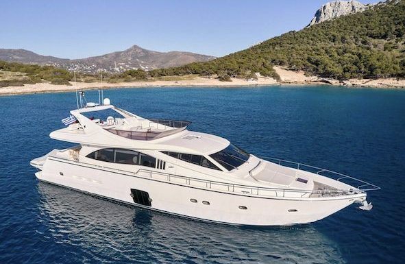2006 Ferretti Yachts 731